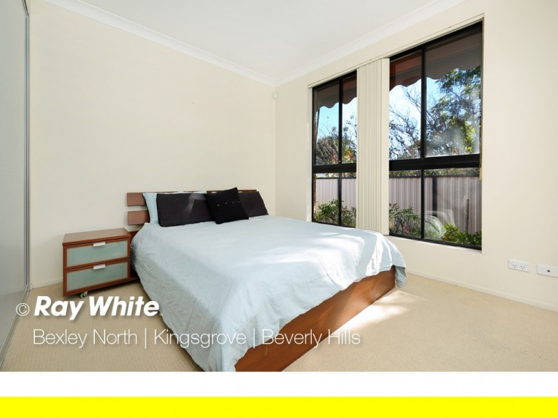 6/11 Berith Street, Kingsgrove NSW 2208
