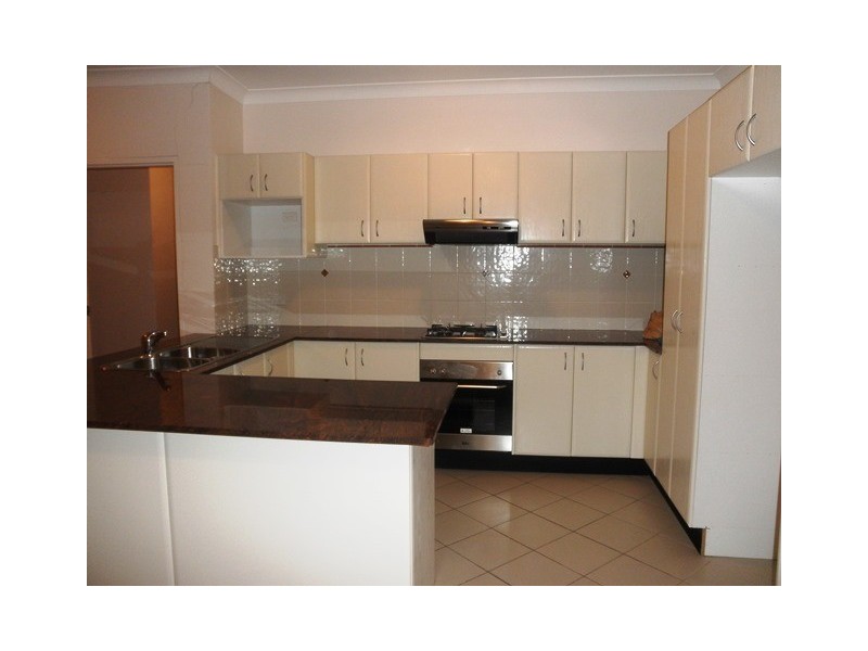 11/2A Morotai Avenue, Riverwood NSW 2210