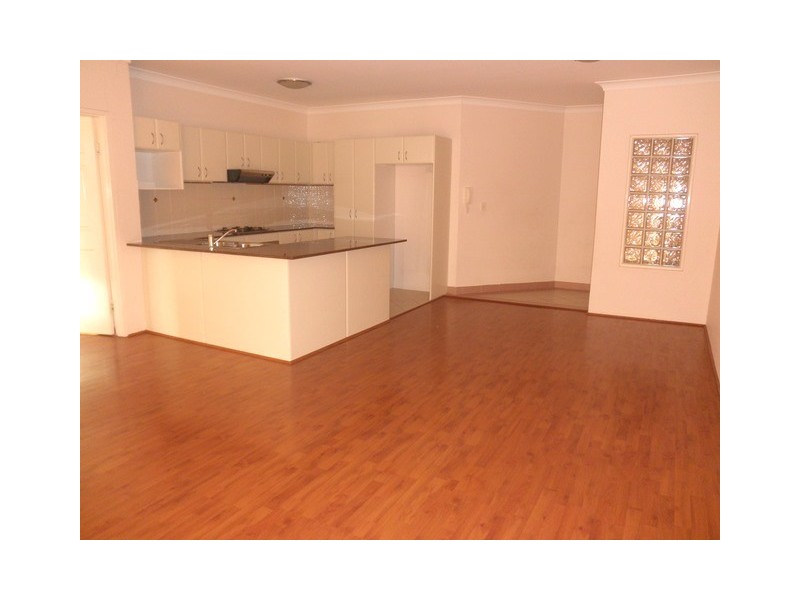 11/2A Morotai Avenue, Riverwood NSW 2210