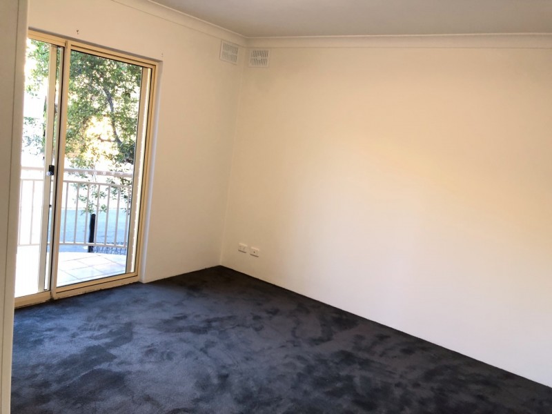 1/8-20 Sarsfield Circuit, Bexley North NSW 2207