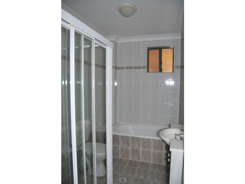 12/22 Sarsfield Circuit, Bexley North NSW 2207