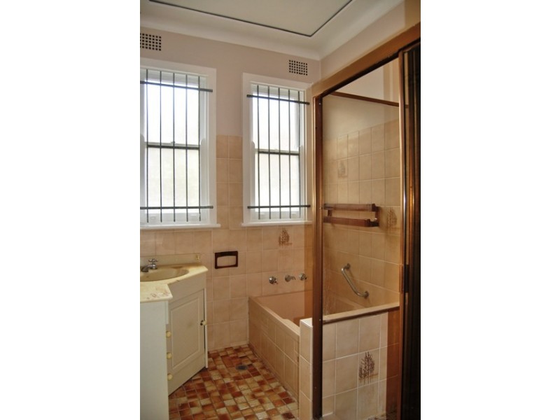 21 Beauchamp Street,, Wiley Park NSW 2195