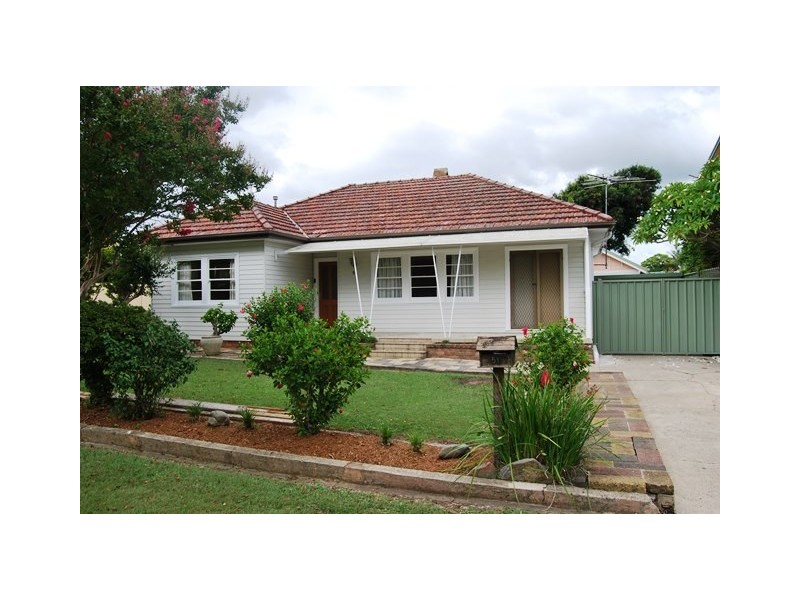 51 Amy Road, Peakhurst NSW 2210