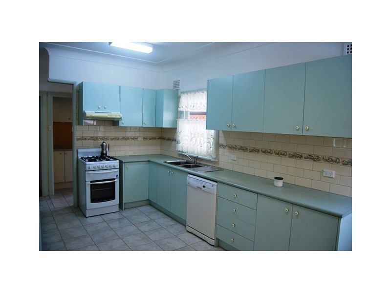 51 Amy Road, Peakhurst NSW 2210