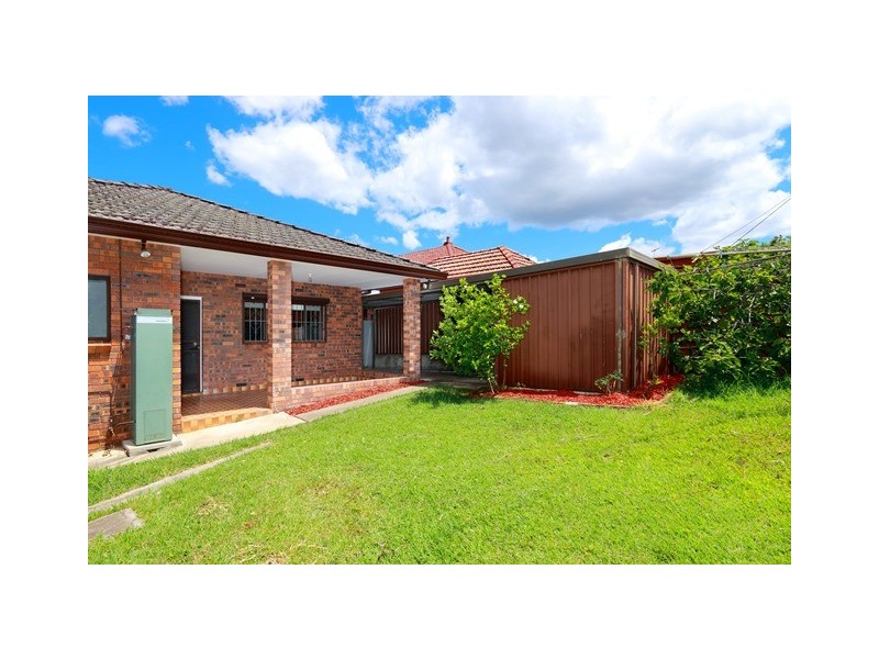 3 Farrell Road, Kingsgrove NSW 2208