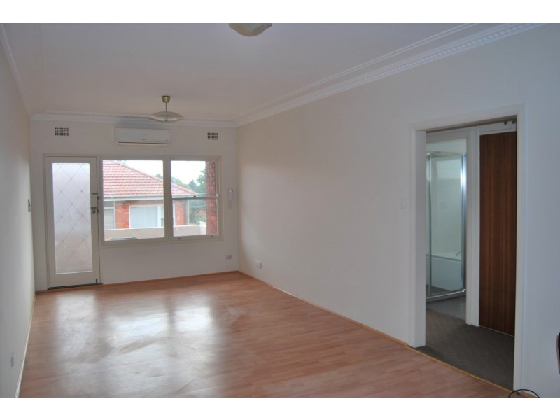 8/174 Broadarrow Road, Riverwood NSW 2210