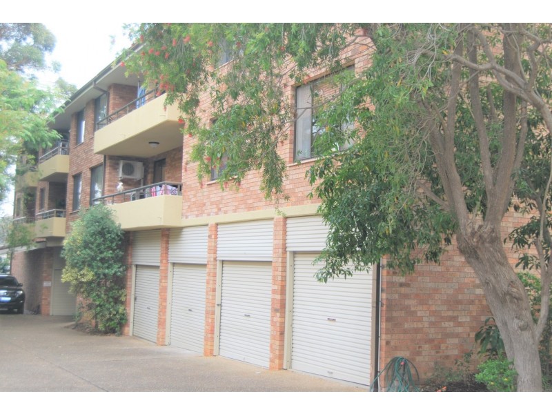 2/8-12 Koorabel Avenue, Gymea NSW 2227