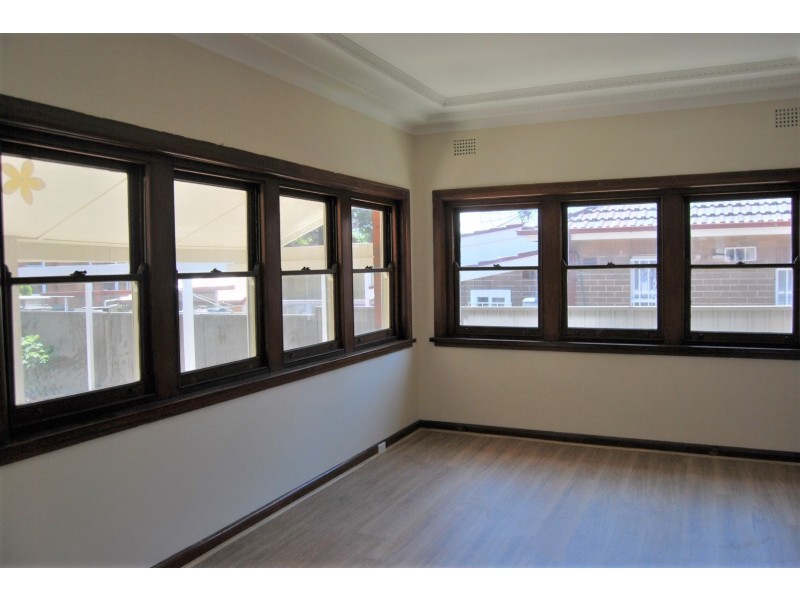 81 Caroline Street, Kingsgrove NSW 2208