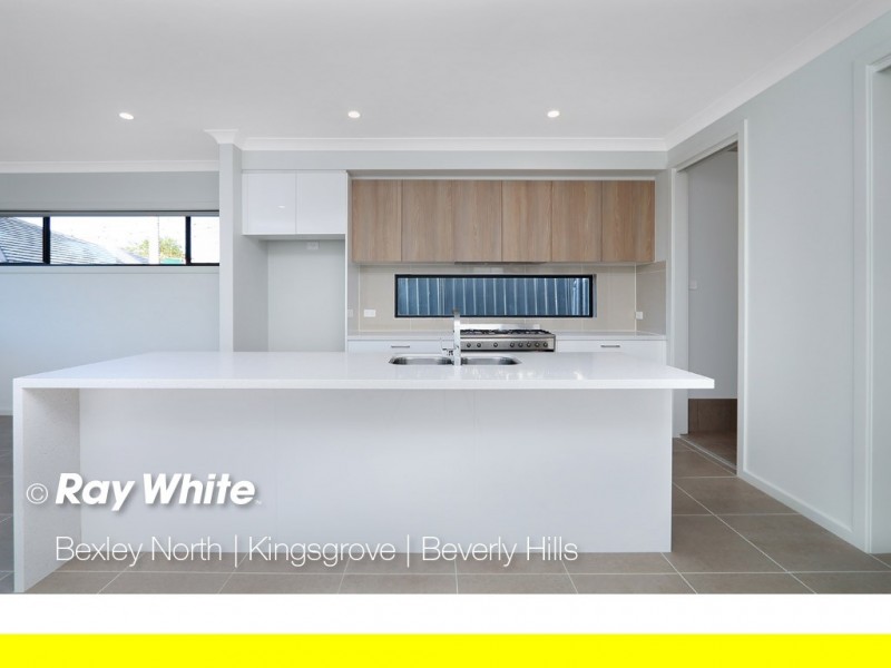 14 Enoggera Road, Beverly Hills NSW 2209