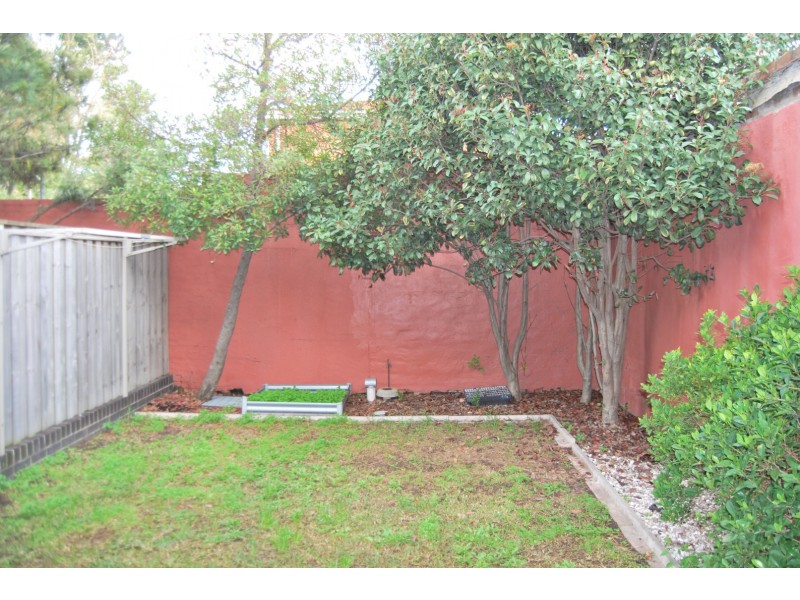 176C Unwins Bridge Road, St Peters NSW 2044