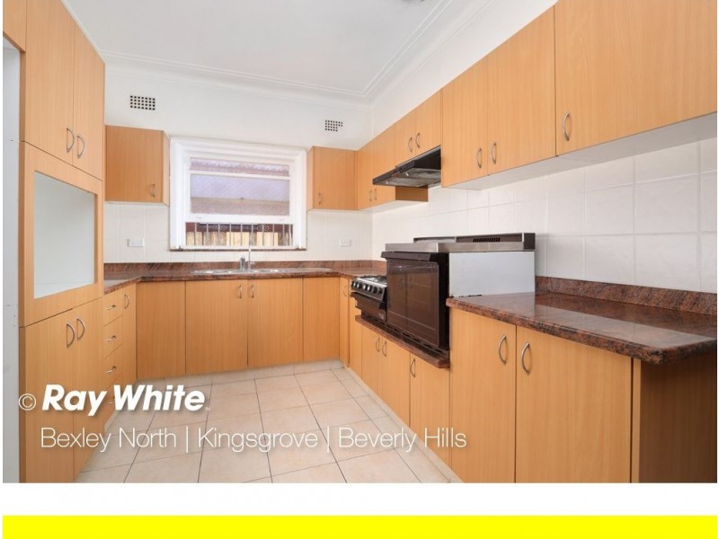 33 Bobadah Street, Kingsgrove NSW 2208