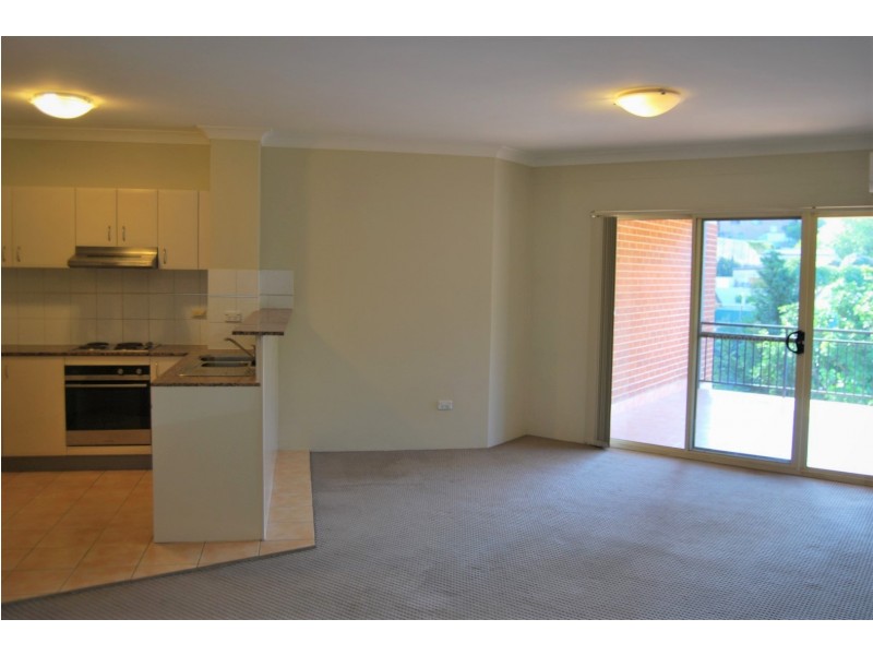 32 Wolli Creek Road, Banksia NSW 2216