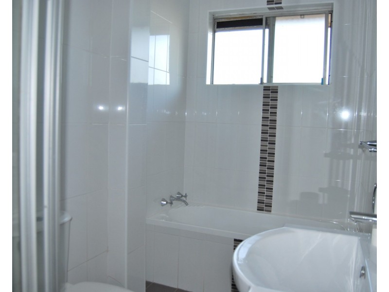 8/33-35 Macquarie Place, Mortdale NSW 2223