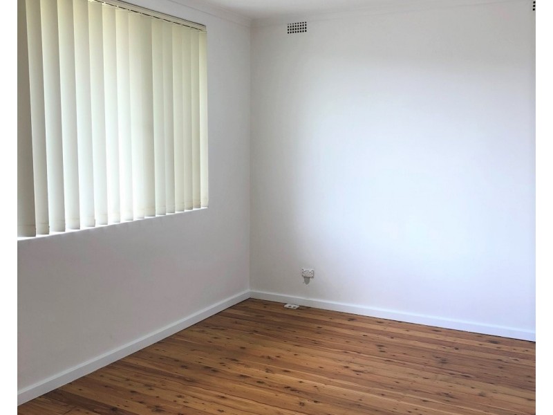 2/7 Mckern Street, Campsie NSW 2194