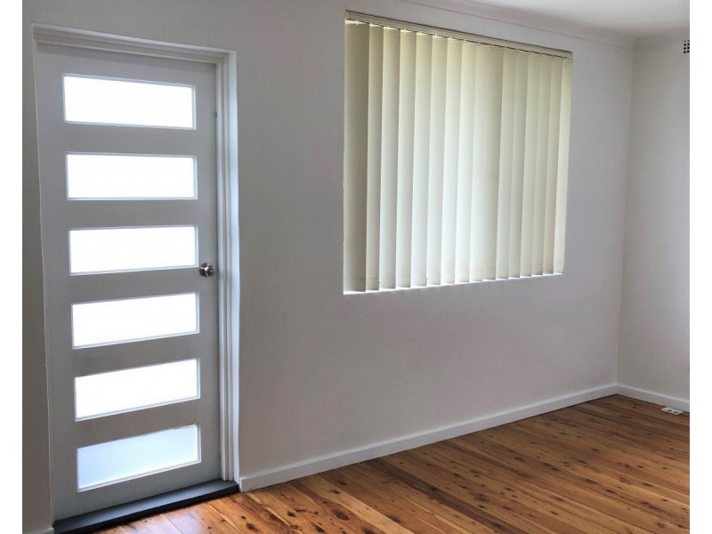 2/7 Mckern Street, Campsie NSW 2194