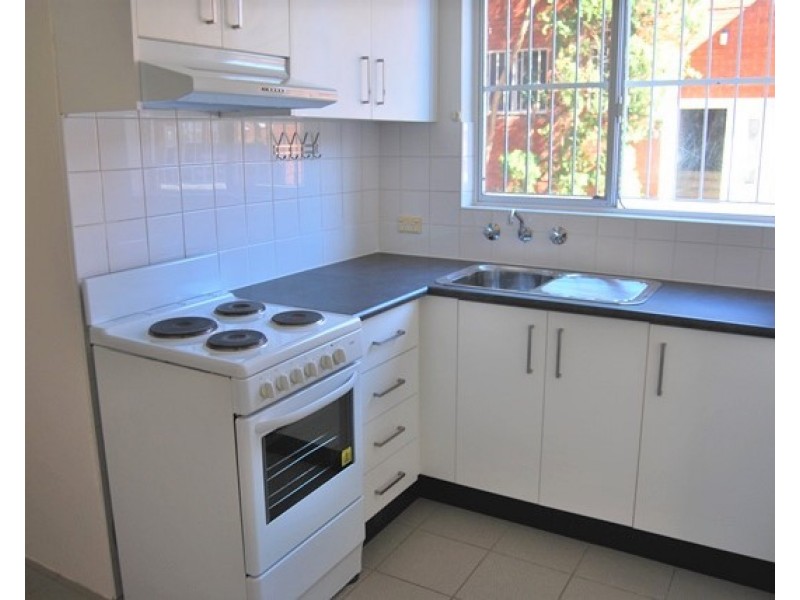 1/7 Phillip Street, Roselands NSW 2196