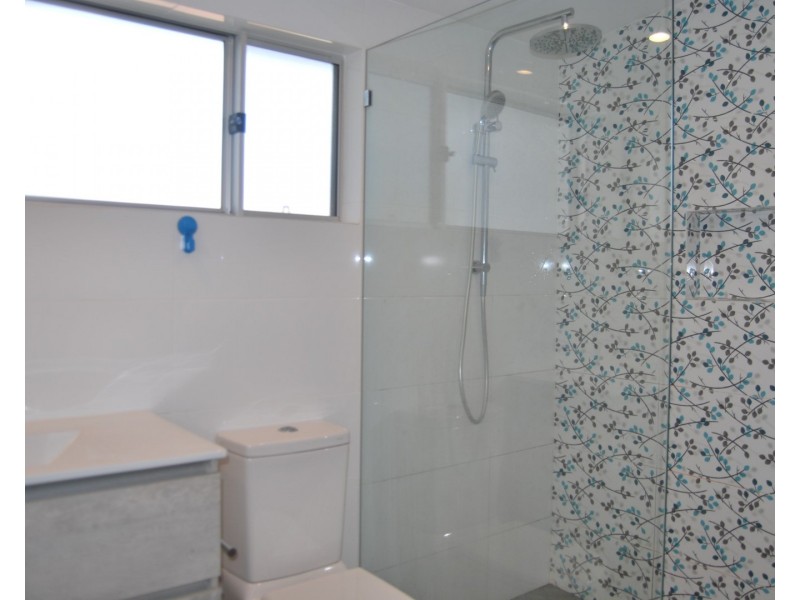 17 Roseland Avenue, Roselands NSW 2196