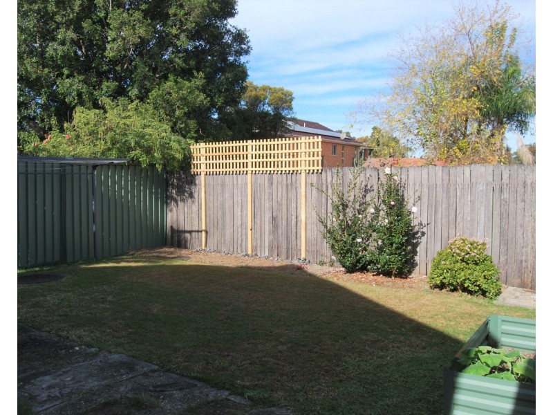 17 Roseland Avenue, Roselands NSW 2196