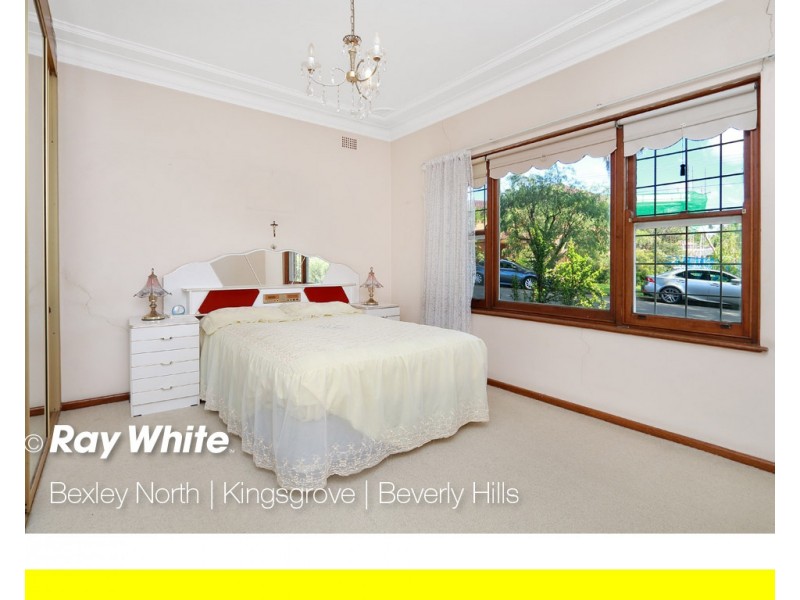 1 Caloola Crescent,, Beverly Hills NSW 2209