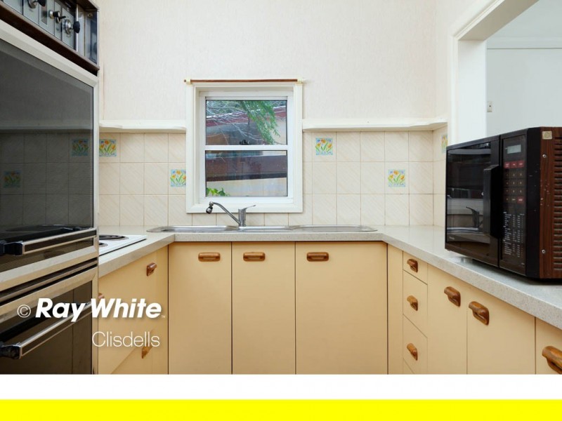 18 Elizabeth Street, Kingsgrove NSW 2208