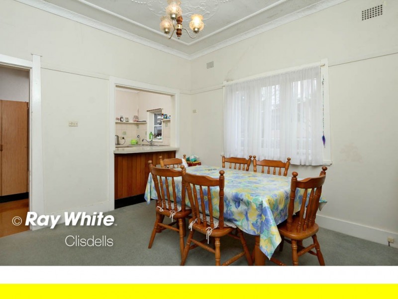 18 Elizabeth Street, Kingsgrove NSW 2208