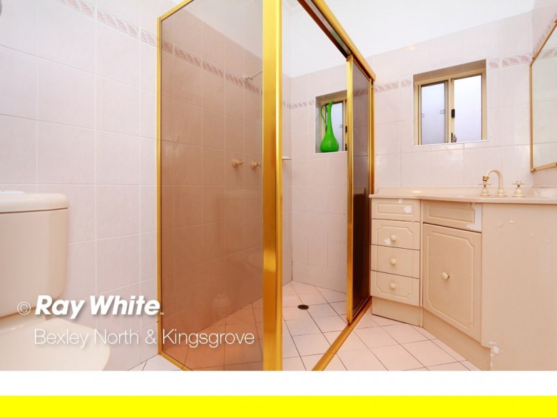 8 Paterson Avenue, Kingsgrove NSW 2208