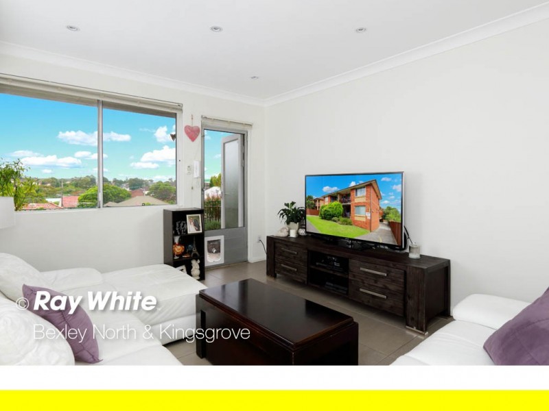 8/74 Phillip Street, Roselands NSW 2196