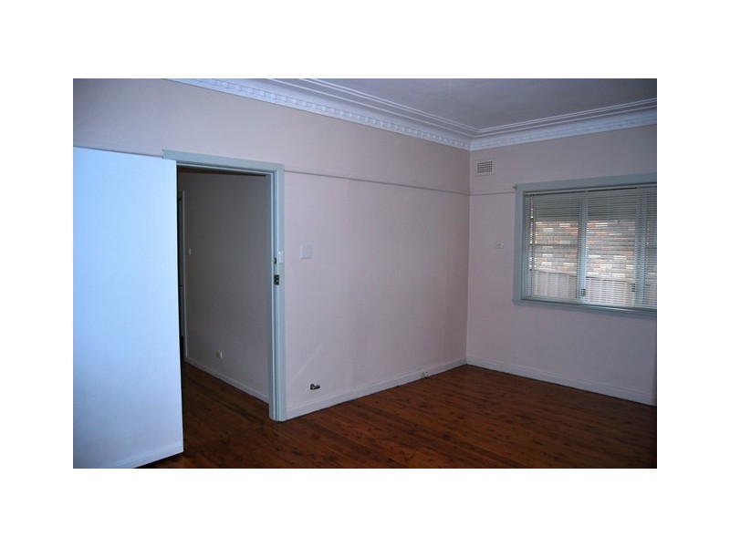 39 Scott Street, Mortdale NSW 2223