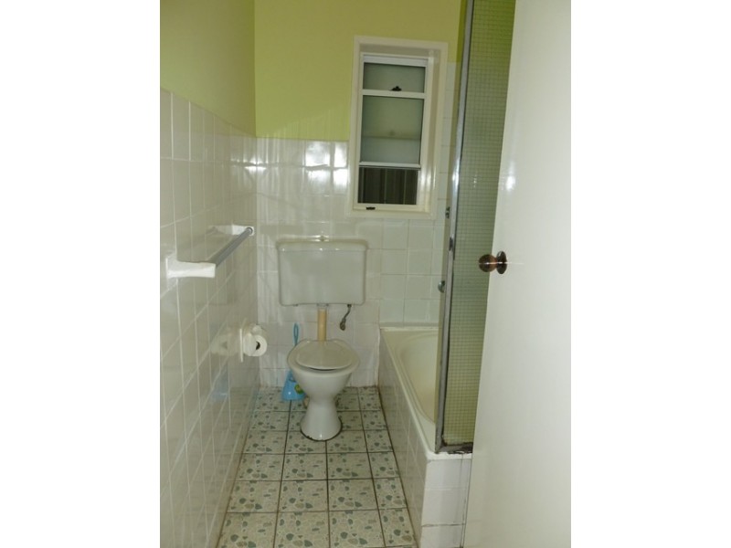 1 Moorefields Road, Kingsgrove NSW 2208