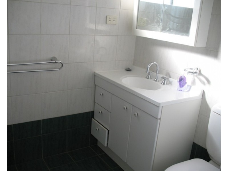 12 Poole Street,, Kingsgrove NSW 2208