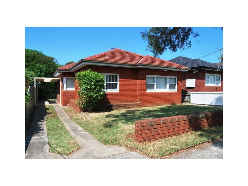 140 Staples street,, Kingsgrove NSW 2208