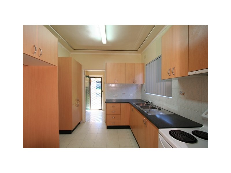 17 Pacific Street, Kingsgrove NSW 2208