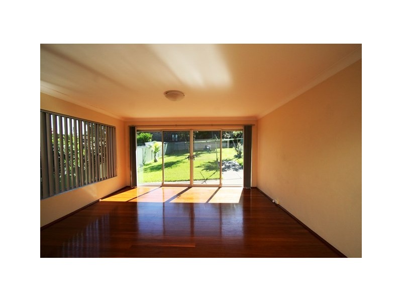 17 Pacific Street, Kingsgrove NSW 2208