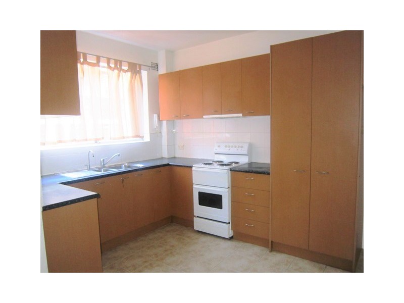 11/11 St Albans Road,, Kingsgrove NSW 2208