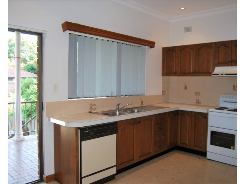 9 Hillcrest Avenue, Hurstville NSW 2220