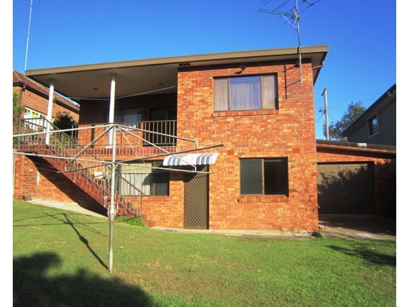 9 Hillcrest Avenue, Hurstville NSW 2220