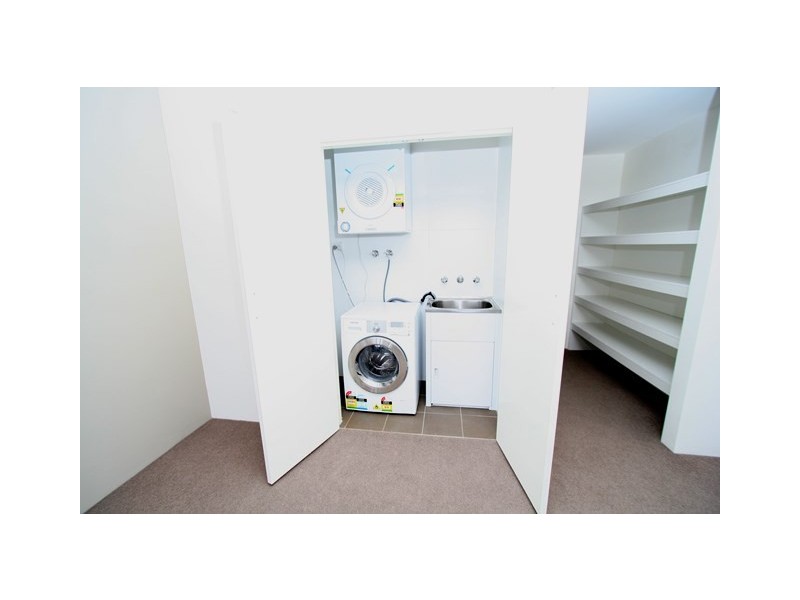 307/215 Kingsgrove Road, Kingsgrove NSW 2208