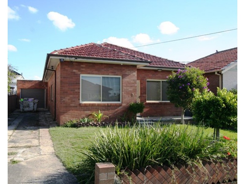 9 Messiter Street, Campsie NSW 2194