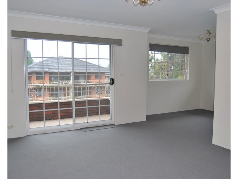 5/9-11 Carnarvon Street, Carlton NSW 2218