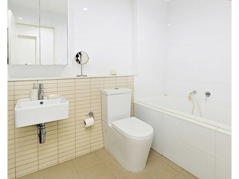 202/11C Mashman Avenue, Kingsgrove NSW 2208