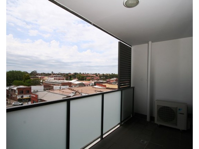 303/11C Mashman Avenue, Kingsgrove NSW 2208