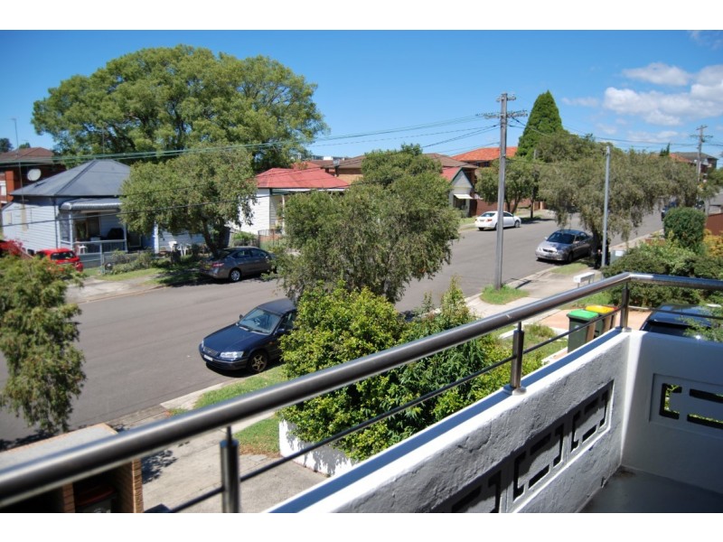 5/7 Mckern Street, Campsie NSW 2194