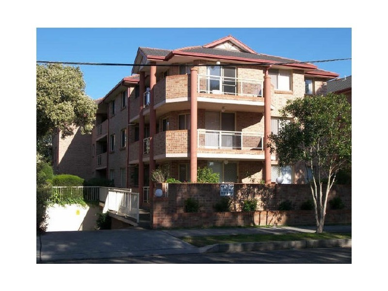 16/7-11 Hampden Street, Beverly Hills NSW 2209