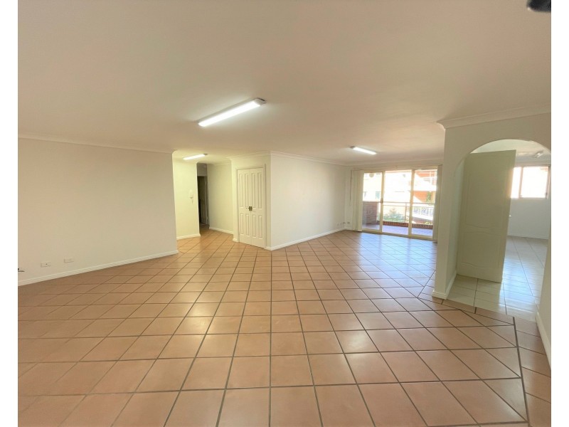 16/7-11 Hampden Street, Beverly Hills NSW 2209