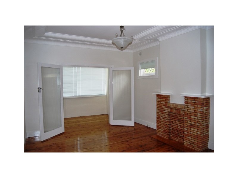 10 Marina Street, Kingsgrove NSW 2208