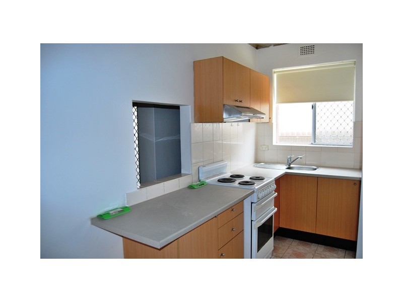 2/7 Mckern Street, Campsie NSW 2194