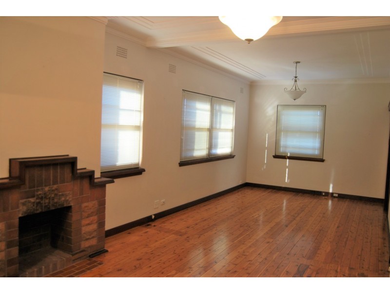 7 Marina Street, Kingsgrove NSW 2208