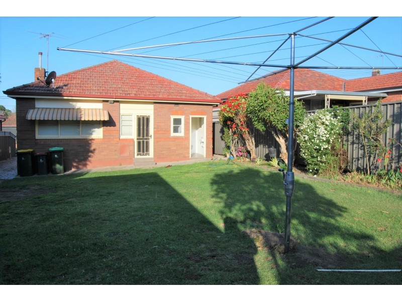 7 Marina Street, Kingsgrove NSW 2208