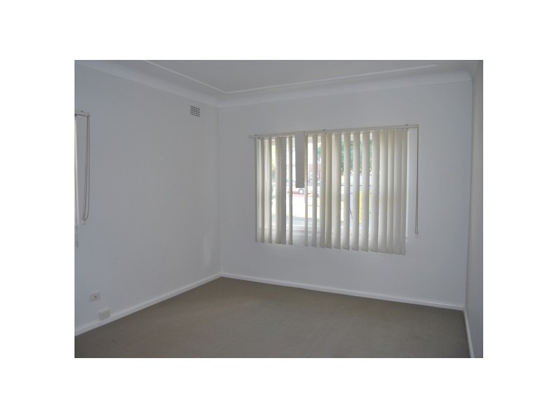 2 Margaret Street, Kingsgrove NSW 2208