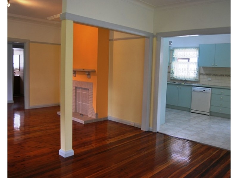 51 Amy Road, Peakhurst NSW 2210